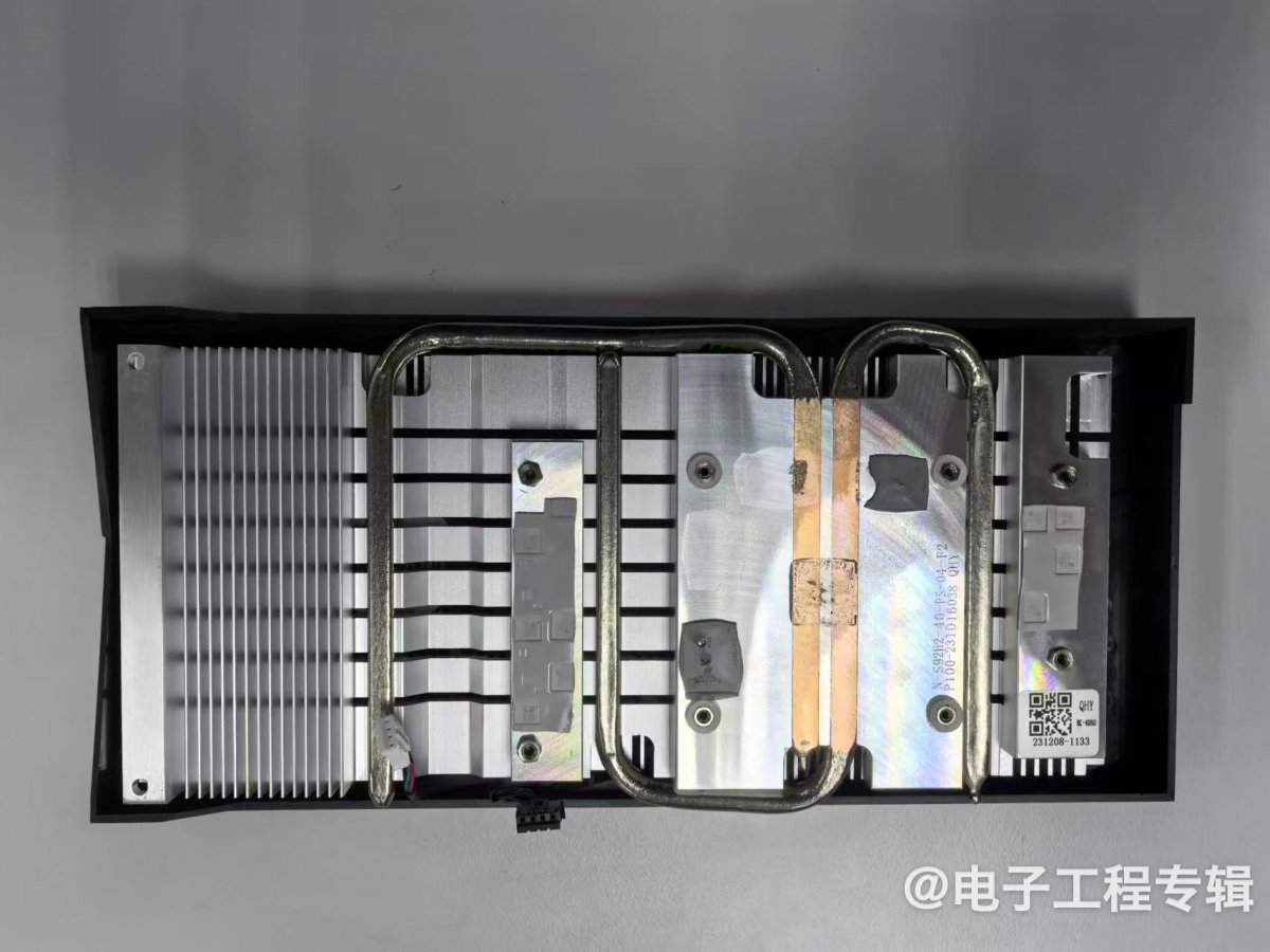 拆解:老黄精湛刀法,游戏甜品显卡一探究竟(图10) 拆解:老黄精湛刀法,游戏甜品显卡一探究竟(图10)