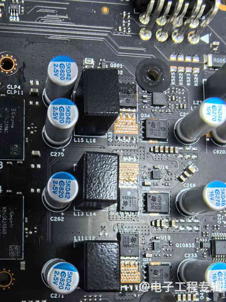 拆解:老黄精湛刀法,游戏甜品显卡一探究竟(图14) 拆解:老黄精湛刀法,游戏甜品显卡一探究竟(图14)