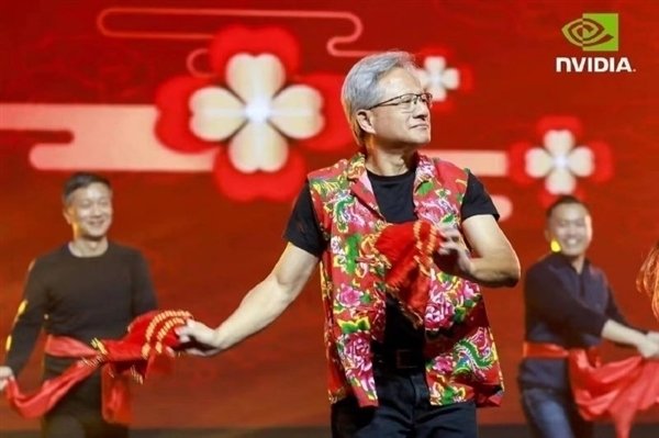 黄仁勋深耕中国市场应对政策挑战与发展机遇(图2)